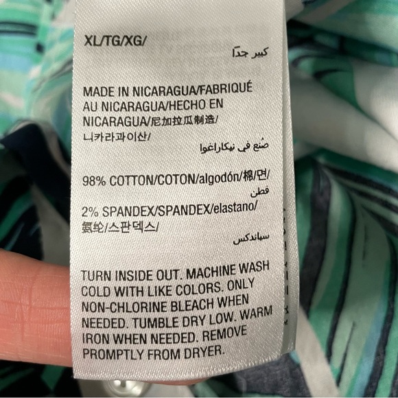 Club Room men’s tropical shirt - Picture 3 of 4